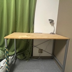 机の画像