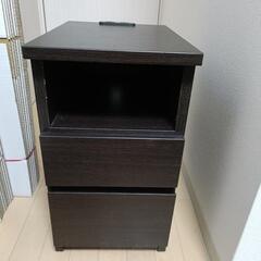 【無料でお譲りします】コンセント付きカラーボックス