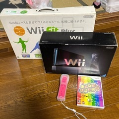 Wii本体とWiiFitセット、リズム天国も付きます