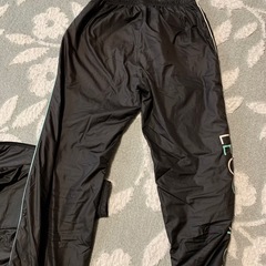 値下げ‼️スポーツウェア上下セットの画像