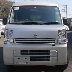 (6345) 65万　H.31(2019)年　日産 NV100クリッパー　5AGS　シルバー　走行56,831KMの画像