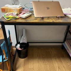 LOVNE l字デスク 机 ゲーミングデスク 幅110cm パソコンデスク PCデスク ラック付き 収納 ワークデスク l字型 学習 棚付 勉強机の画像