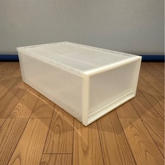 無印良品　ポリプロピレン衣装ケース