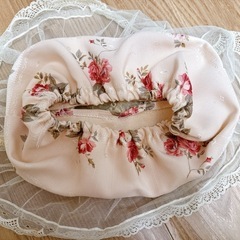 ティッシュカバー　ティッシュケース　レース　フリル　花柄の画像