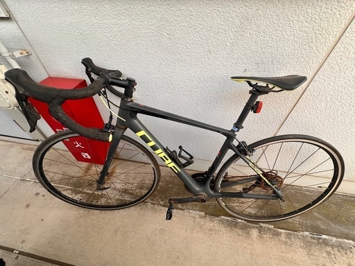 自転車 CUBE