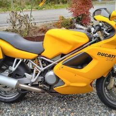 ドゥカティ　ST4  916cc　2002年