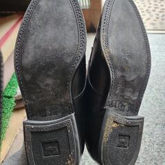 お譲り先決まりました。革靴の画像