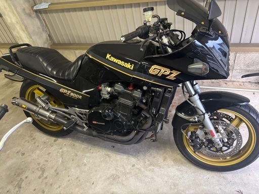 GPZ900R　今月まで値下げ交渉対応します