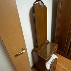 ドレッサー(代理)の画像