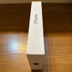iPhoneSE(第3世代)付属ケーブル付きの箱の画像