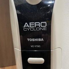 1点につき早いもの勝ち　東芝　掃除機　スティッククリーナー コード式  TOSHIBA VC-Y70C(L)の画像