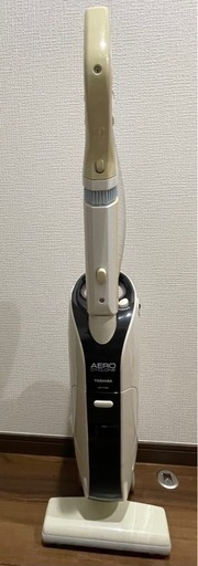 1点につき早いもの勝ち　東芝　掃除機　スティッククリーナー コード式  TOSHIBA VC-Y70C(L)
