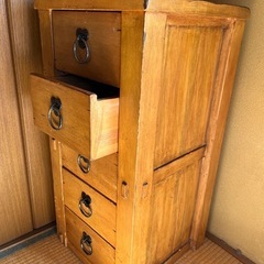 収納家具の画像