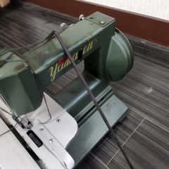 ミシン 編み機 の画像