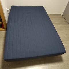 （状態良好）ニトリで買った脚付きマットレス　セミダブルの画像