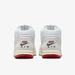 NIKE エア　トレーナー　27㎝の画像