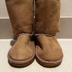 ムートンブーツ
