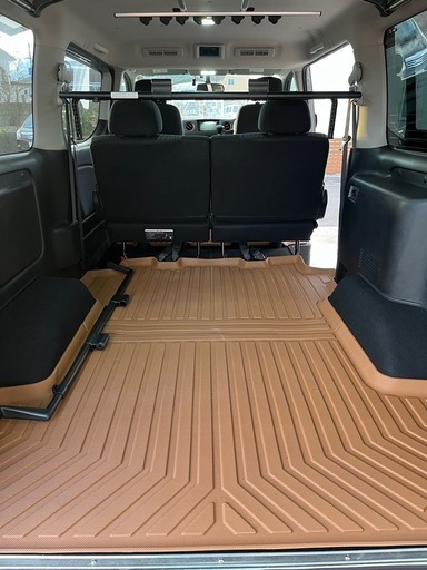 NV350 キャラバン　3Dフロアマット　ラバー　ゴム