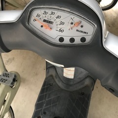 。スズキのレッツ4