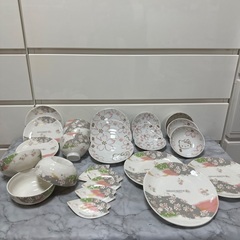 お取引決定！！！！！　ハローキティ　陶器皿セット✩⋆︎*