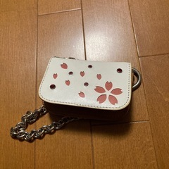ALZUNIのポーチ