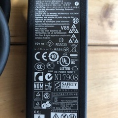 電源アダプター　パソコン、モニター用　の画像
