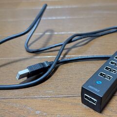 バッファロー USBハブ(5ポート)磁石付き ケーブル長さ約100cmの画像