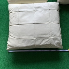 クッション　合皮　3個セットの画像