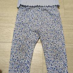 値下げ！ブルー系上下★ユニクロ小花柄レギパン90＆肩フリルカットソー100の画像