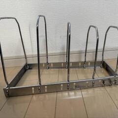 シルバーフライパン立て