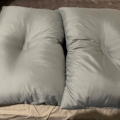未使用枕2個