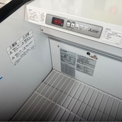 冷凍ショーケースの画像