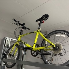 GIANT IDIOM 20インチ ミニベロ イエローの画像