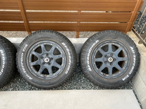 BFGoodrich All-Terrain T/A 16インチタイヤ