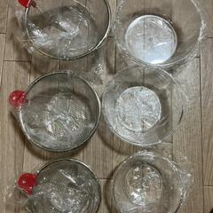 購入者決定致しました。赤いハンドル付きステンレスざる&ボウル6個セット