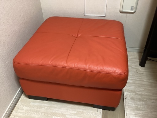 オットマン（1人用ソファー）売ります。