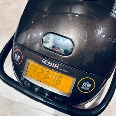 象印　圧力IH 炊飯器　5.5合の画像