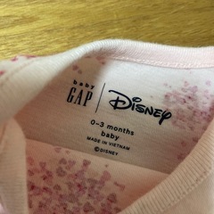 baby GAP ミッキー柄ロンパース 0-3ヶ月の画像