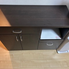 食器棚　キッチンカウンター　キッチンボード