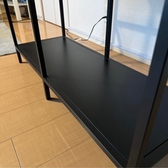 IKEA　VITTSJÖ ヴィットショー シェルフの画像