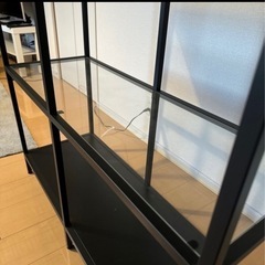 IKEA　VITTSJÖ ヴィットショー シェルフの画像