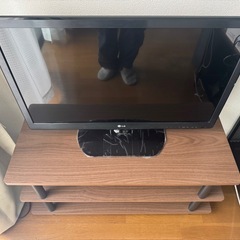 32型テレビ　テレビ台付き