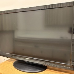 パナソニック　37インチ　テレビ