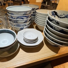 【募集停止】
食器類（どんぶり、ビールジョッキ、お皿）の画像