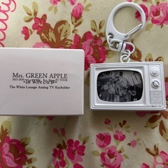 Mrs. Green Appleのテレビ型キーホルダー❤️
