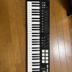 キーボード　M-AUDIO OXYGEN 61