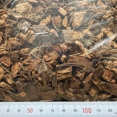 ヤシガラ　ハスクチップ　おが屑　カンナ屑の画像