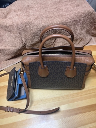 マイケルコースショルダーバック、財布
