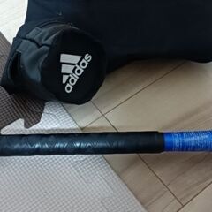 野球アディダスバット、袋の画像