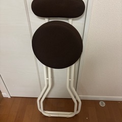 折りたたみカウンターチェアの画像